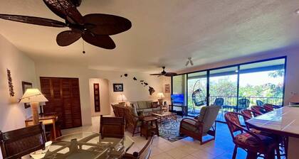 Kahaluu Bay Villas 4 Lanais w/ Ocean Views