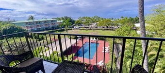 Kahaluu Bay Villas 4 Lanais w/ Ocean Views