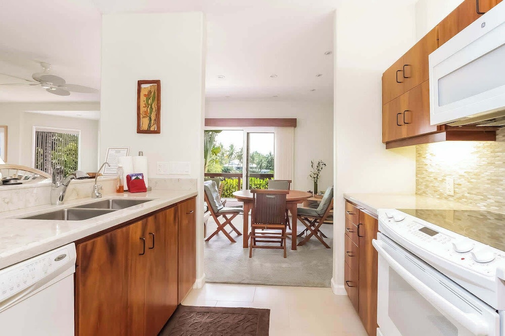 Kanaloa at Kona by null