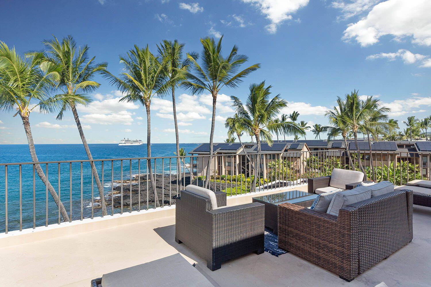 Condo, 1 King Bed with Sofa bed, Lanai, Ocean View (Royal Sea Cliff #418) | Balcony