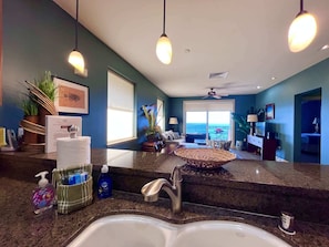 Condo, Multiple Beds, Lanai, Ocean View (Hali'i Kai 15A) | Interior