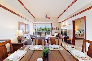 Condo, Multiple Beds, Lanai, Garden View (Kolea 14F) | Dining