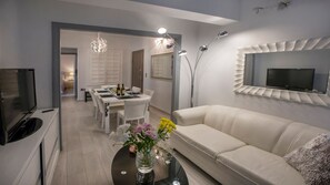 Deluxe Apartment | Living area | 32-inch plasma TV with digital channels, TV - Lux 2BR Home On The Steps Of Acropolis (Athens)