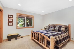 House, Multiple Beds (Canterbury Chalet)