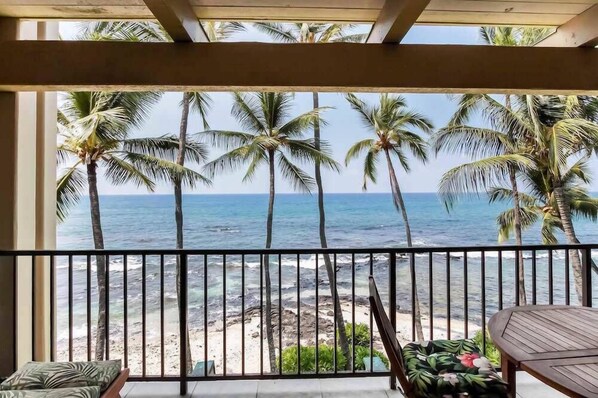 Lägenhet - flera sängar (Kona Bali Kai #314 - 2 Bedroom) | Utsikt mot havet/stranden