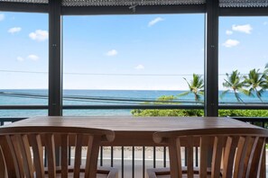 Condo, nhiều giường, ban công, quang cảnh biển (Kona Alii #204) | Khu ẩm thực ngoài trời