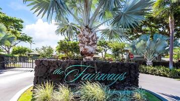 聯排別墅, 多張床 (Mauna Lani Fairways #403) | 住宿一隅