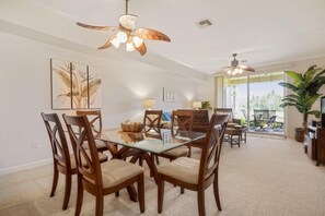 Condo, Multiple Beds (Beach Villas M3 at the Waikoloa Beach) | Private kitchen