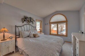 Casa, varias camas (Coyote Crest) | 4 habitaciones