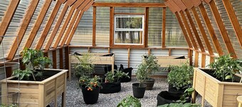 Columbia Mountain Cabin - Near Glacier NP, Big Private Backyard w Mountain Views