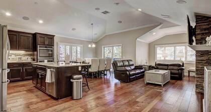 Tahoe Woods Heavenly - Walk to Beach & Gondola to Heavenly Ski