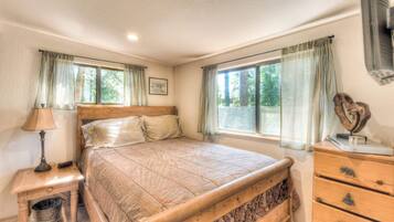 Maison, plusieurs lits, patio, vue montagne (Moonlight Cove)