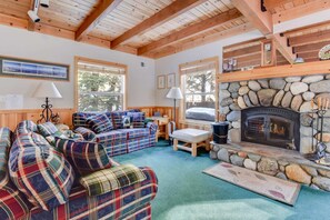 House, Multiple Beds, Patio, Mountain View (McKinney Estate) | Living area | 55-inch flat-screen TV with digital channels, TV, fireplace