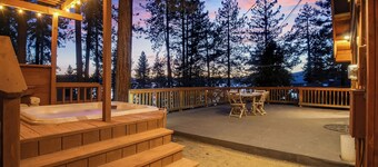 Mountainside Overlook Lake Views & Hot Tub
