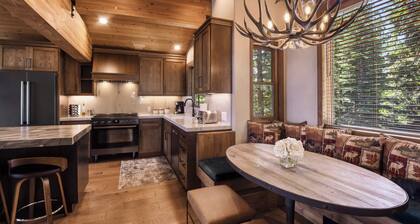 Shoreline Vista Lake Views, Near Hike & Bike!