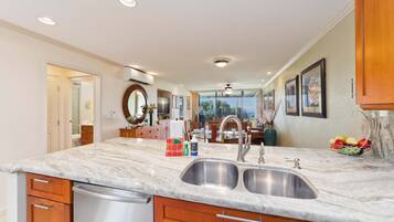 Condo, Multiple Beds, Balcony, Ocean View (Country Club Villas #208) | Private kitchen | Fridge, microwave, oven, stovetop