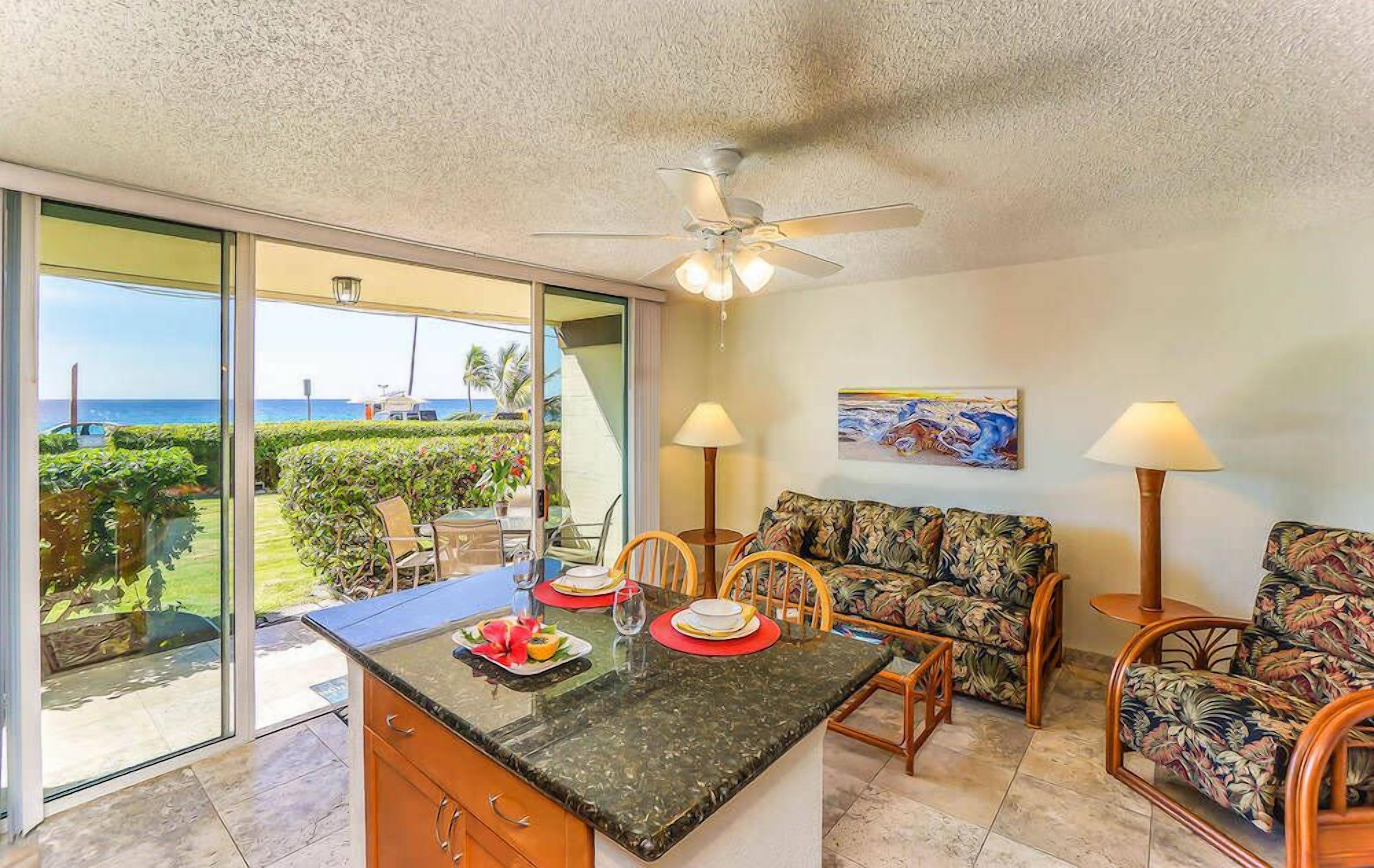 Studio Suite, 1 King Bed with Sofa bed, Patio, Ocean View (Kona White Sands A4) | Interior