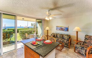 Suite estudio, 1 cama King size y sofá cama, patio, vista al océano (Kona White Sands A4) | Interior