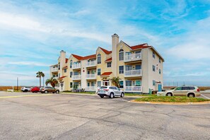Exterior - Dog-Friendly Oasis Near the Beach W/ Shared Pool/Hot Tub & Private Balcony (Corpus Christi)
