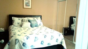 4 bedrooms, iron/ironing board, travel cot, free WiFi