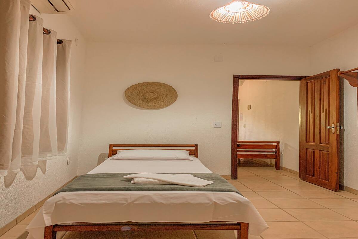 Standard Twin Room, 2 Single Beds | 1 bedroom, individually decorated, laptop workspace, free WiFi