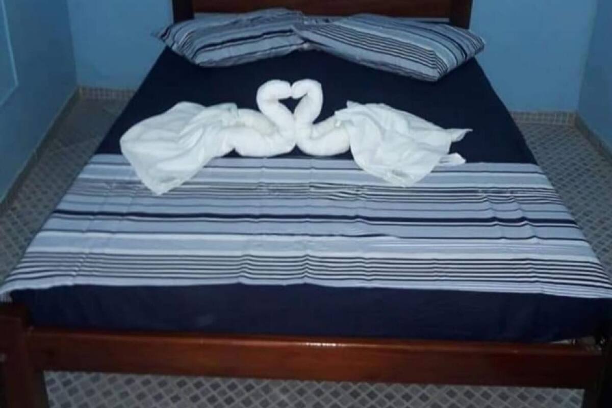 Habitación doble | Wifi gratis y ropa de cama