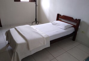 Single Room - OYO Hotel Eldorado (Sorocaba)