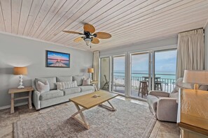 TV, Netflix, Hulu og strømmetjenester