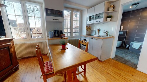 maison le clos bartholdi 4br 4bth + lounge