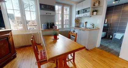 maison le clos bartholdi 4br 4bth + lounge