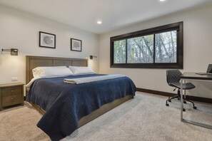 2 bedrooms, desk, free WiFi, bed sheets - Stay Where You Play at the Base of Park City Resort (Park City)