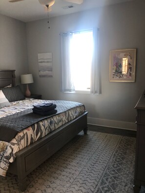 3 habitaciones, tabla de planchar con plancha y wifi gratis 