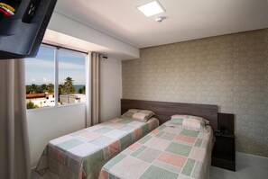 Minibar, accĂšs au Wi-Fi (inclus), literie fournie