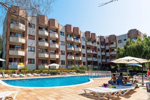 Outdoor pool - Las Mariposas Aparthotel (Lloret de Mar)