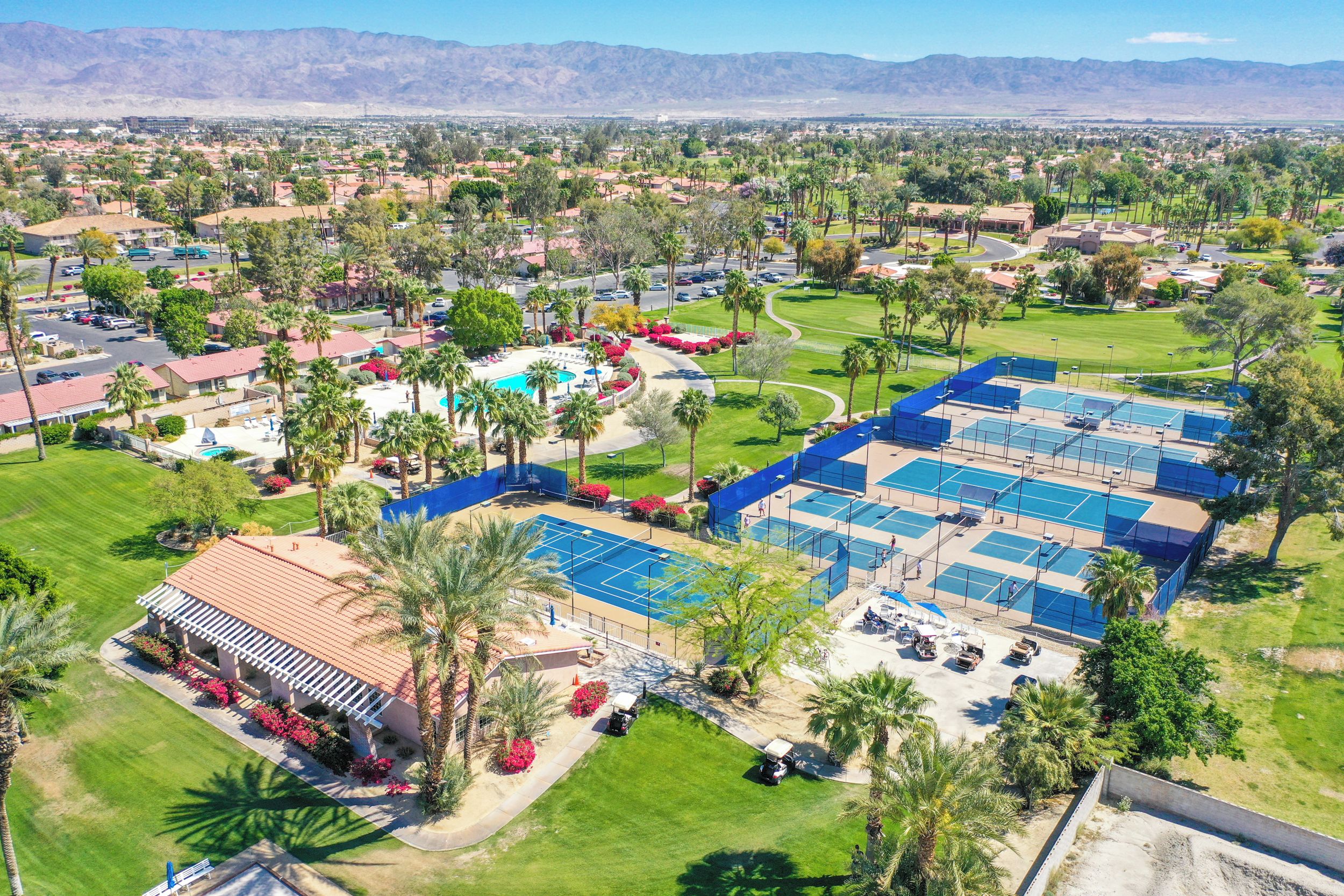 Indian Palms Country Club - Courts, Pool and Hot Tub