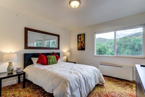 6 bedrooms