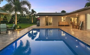 Outdoor pool, a heated pool - Private Resort (Fort Lauderdale)