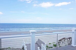 On the beach - Ocean and Creekfront -Amazing Views, Dock, Sea La Vie (Pawleys Island)