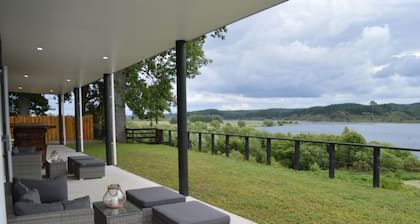Serene Lakeside Escape in Brand New Luxury House!