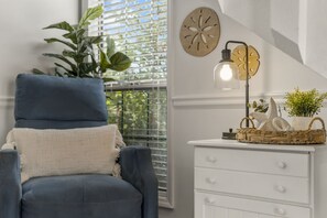 Interior - Easy Breezy! 5- Min to Frank Brown & Pier Park! (Panama City Beach)