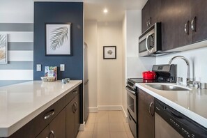 Fridge, microwave, oven, dishwasher