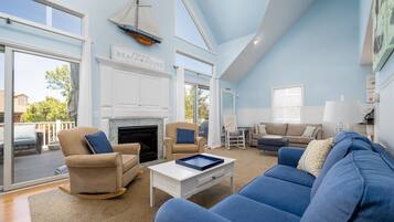 TV, fireplace, offices