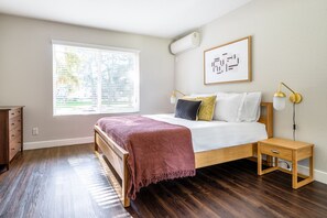 1 chambre, fer et planche Ă repasser, Wi-Fi, draps fournis