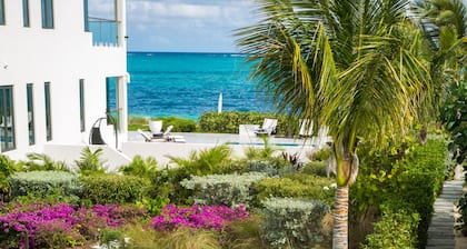 Villa DelEvan 4D / 1-bedroom villa on the Grace Bay Beach,