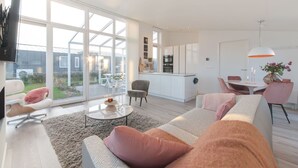 Fernseher, Kamin