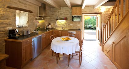 Domaine de Fangal 4* - air-conditioned pigeon house for 2/3 p - heated 25m pool