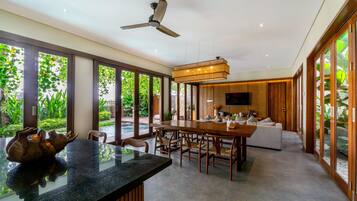 Vila, 3 kamar tidur | Area keluarga | Smart TV 40-inci dengan saluran TV kabel dan TV