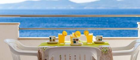 Appartamento (Standard One Bedroom Apartment A2) | Balcone