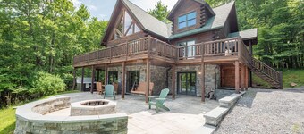 Mountain Lodge w/ Fire Pit, Games & Lake Fun
