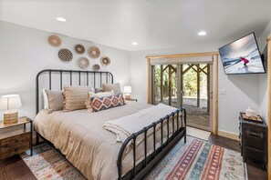 6 bedrooms, WiFi